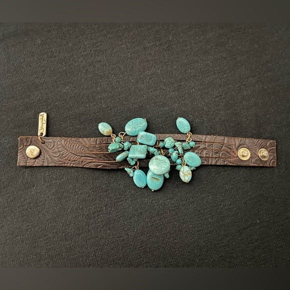 JENNY RABELL Turquoise Stone Charm, Hand Tooled Leather & Brass Adjustable Brace - Picture 3 of 14